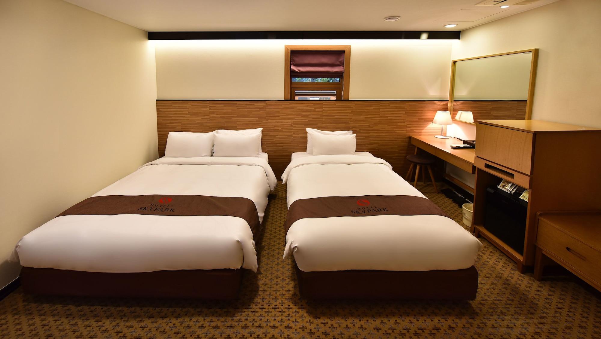 Hotel Skypark Myeongdong 1 Seoul Exterior photo