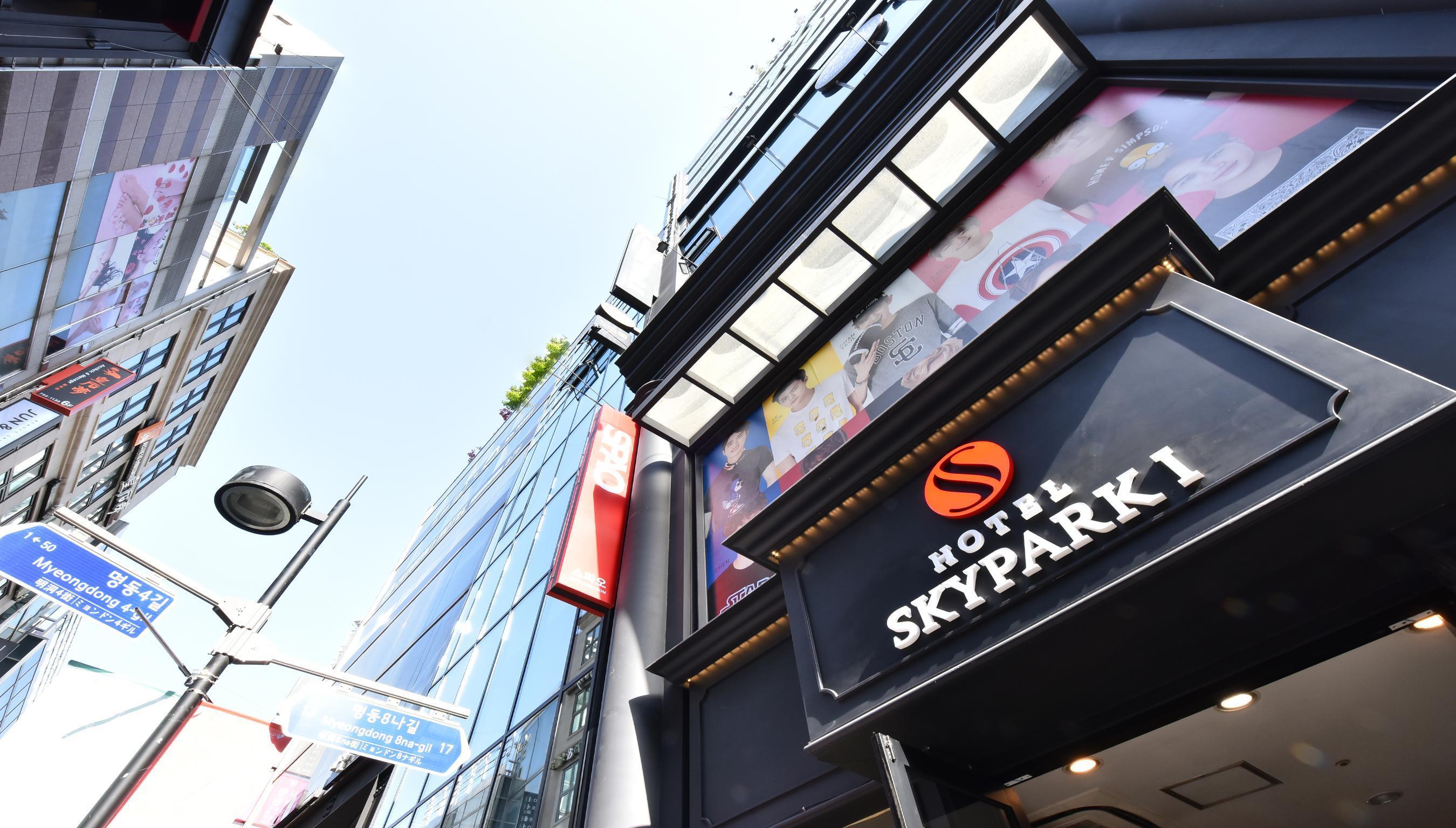 Hotel Skypark Myeongdong 1 Seoul Exterior photo