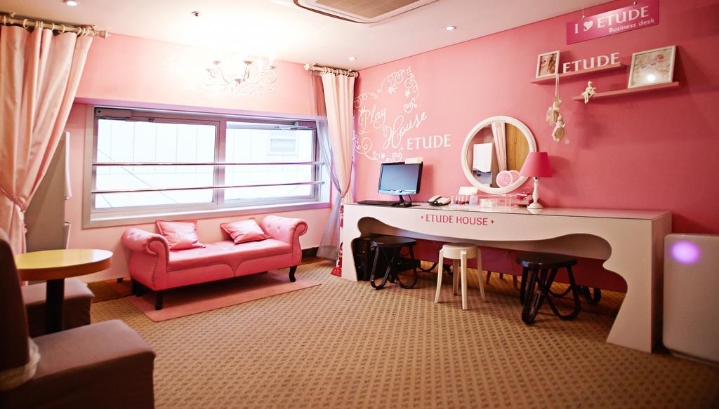 Hotel Skypark Myeongdong 1 Seoul Exterior photo